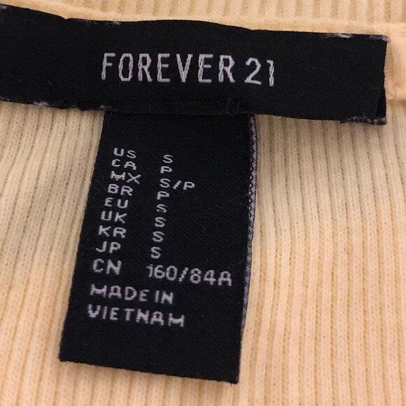 Forever 21 Pale Yellow Shortsleeve Crop Top Ruffled Hems Small - Picture 3 of 9